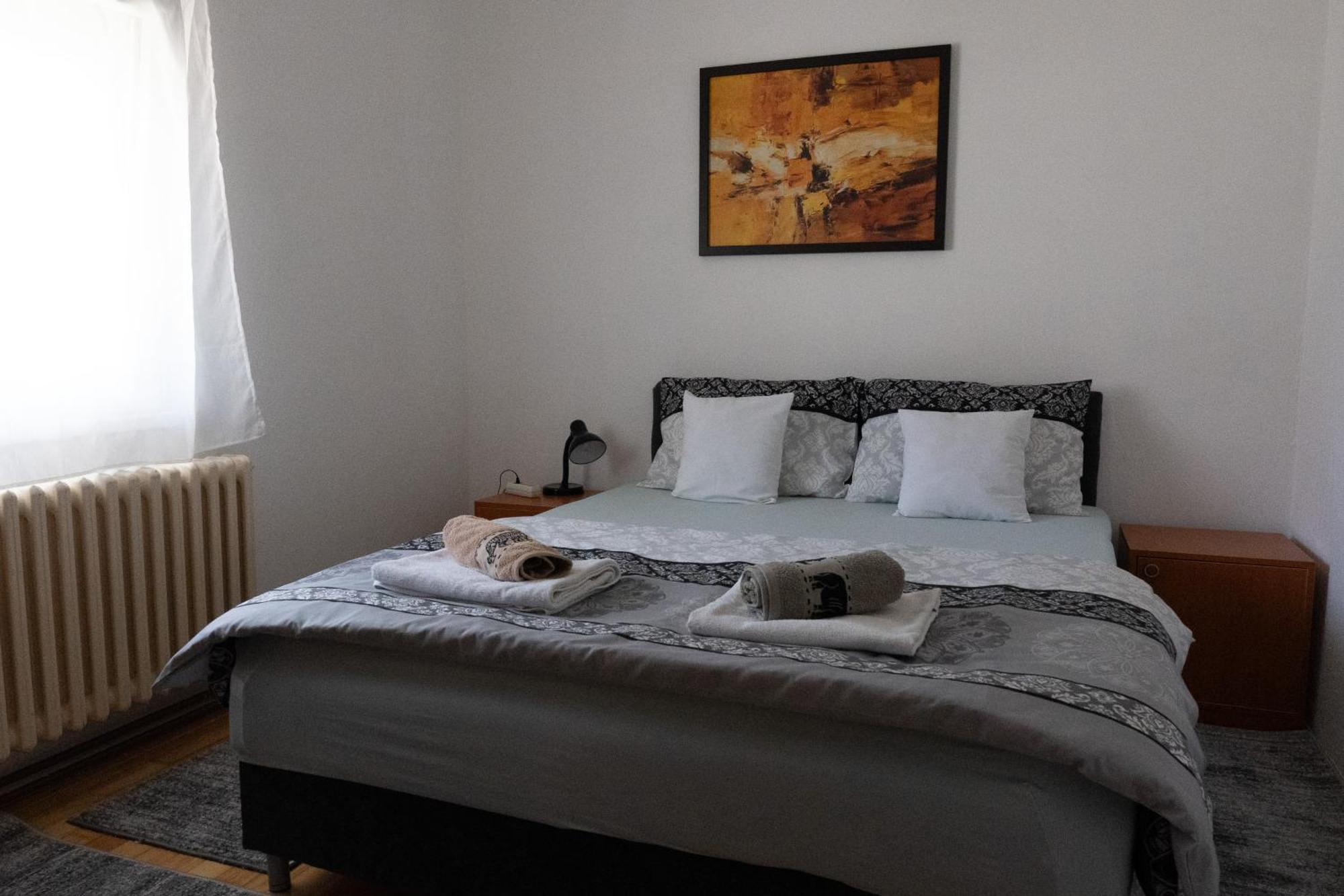 סראייבו Stari Grad Apartment-Free Parking מראה חיצוני תמונה