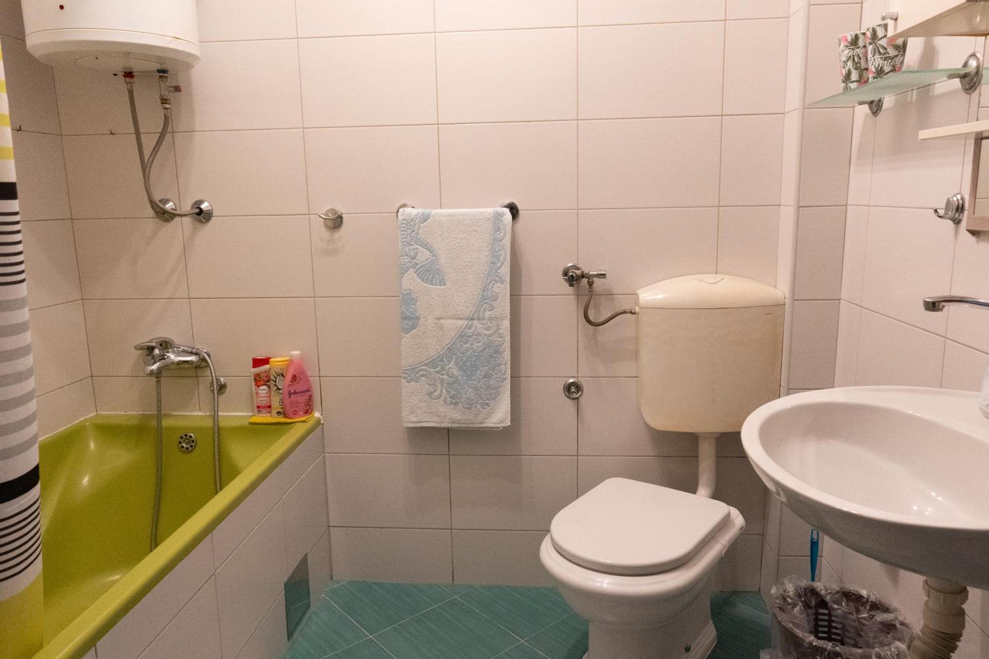 סראייבו Stari Grad Apartment-Free Parking מראה חיצוני תמונה